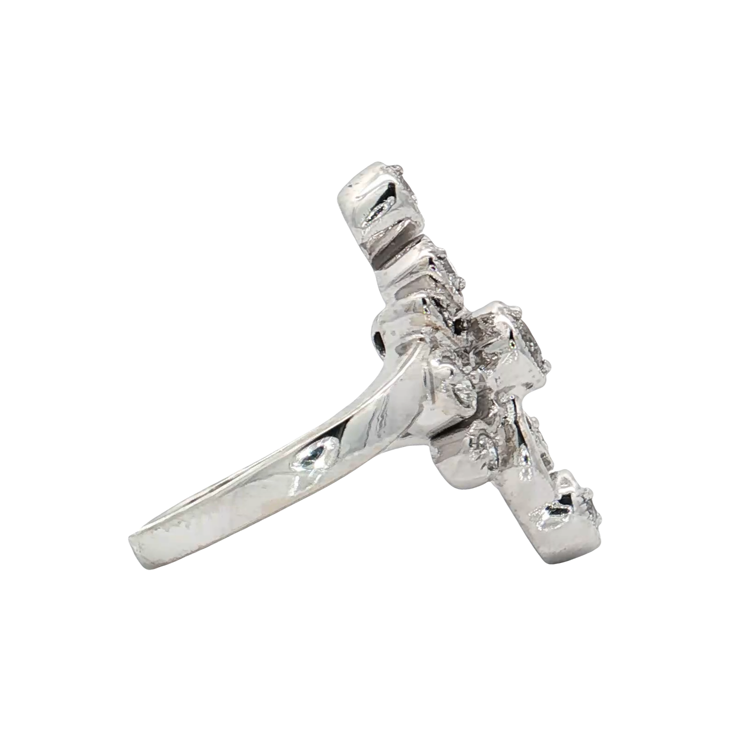 White Gold Diamond Fashion Ring