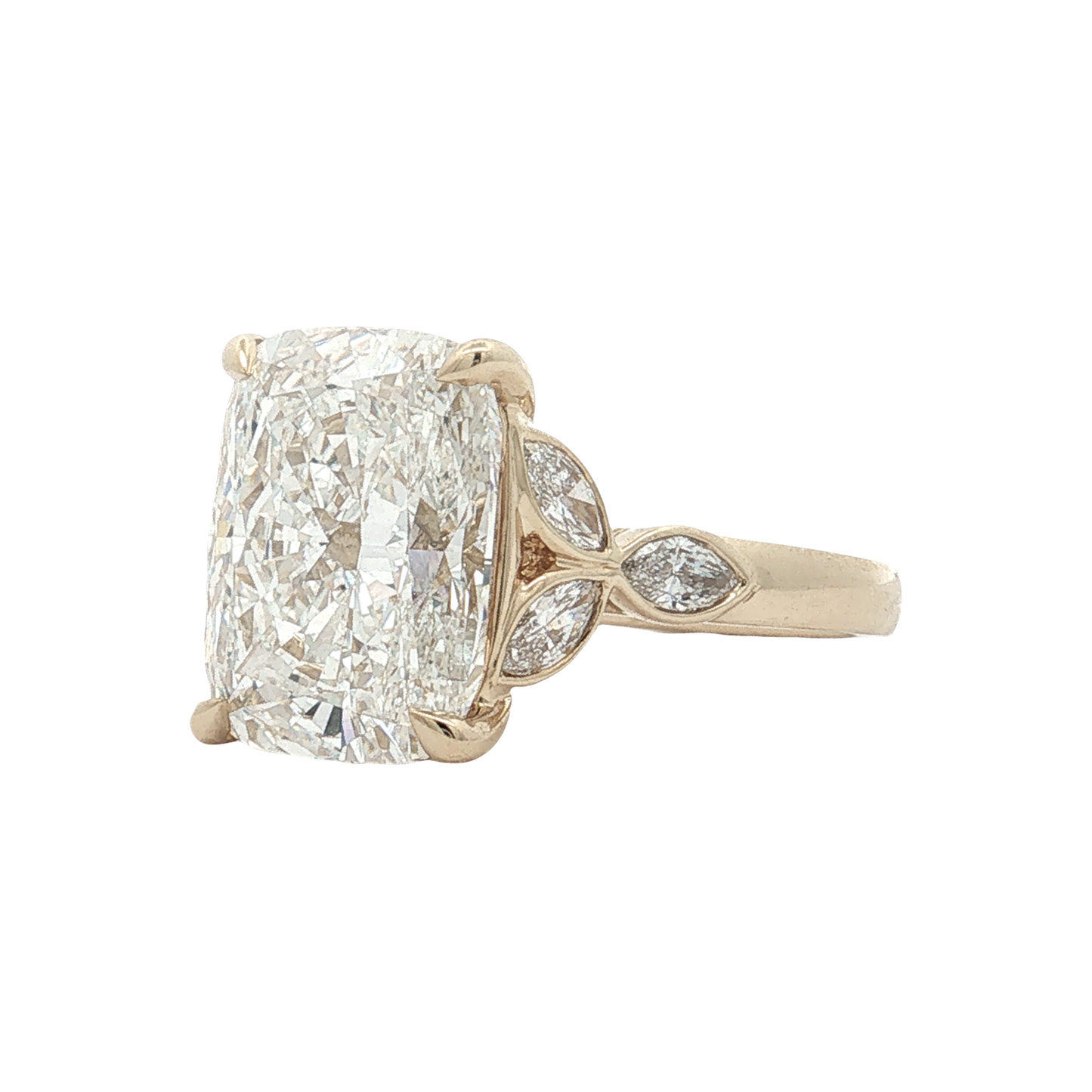Yellow Gold Lab-Diamond Ring