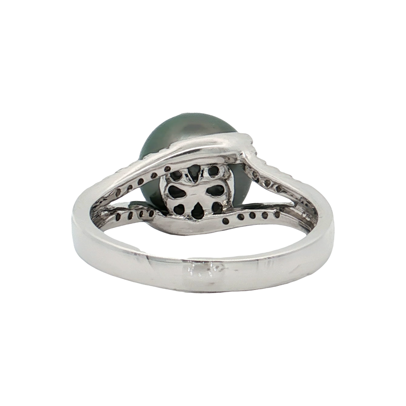 White Gold Pearl & Diamond Ring
