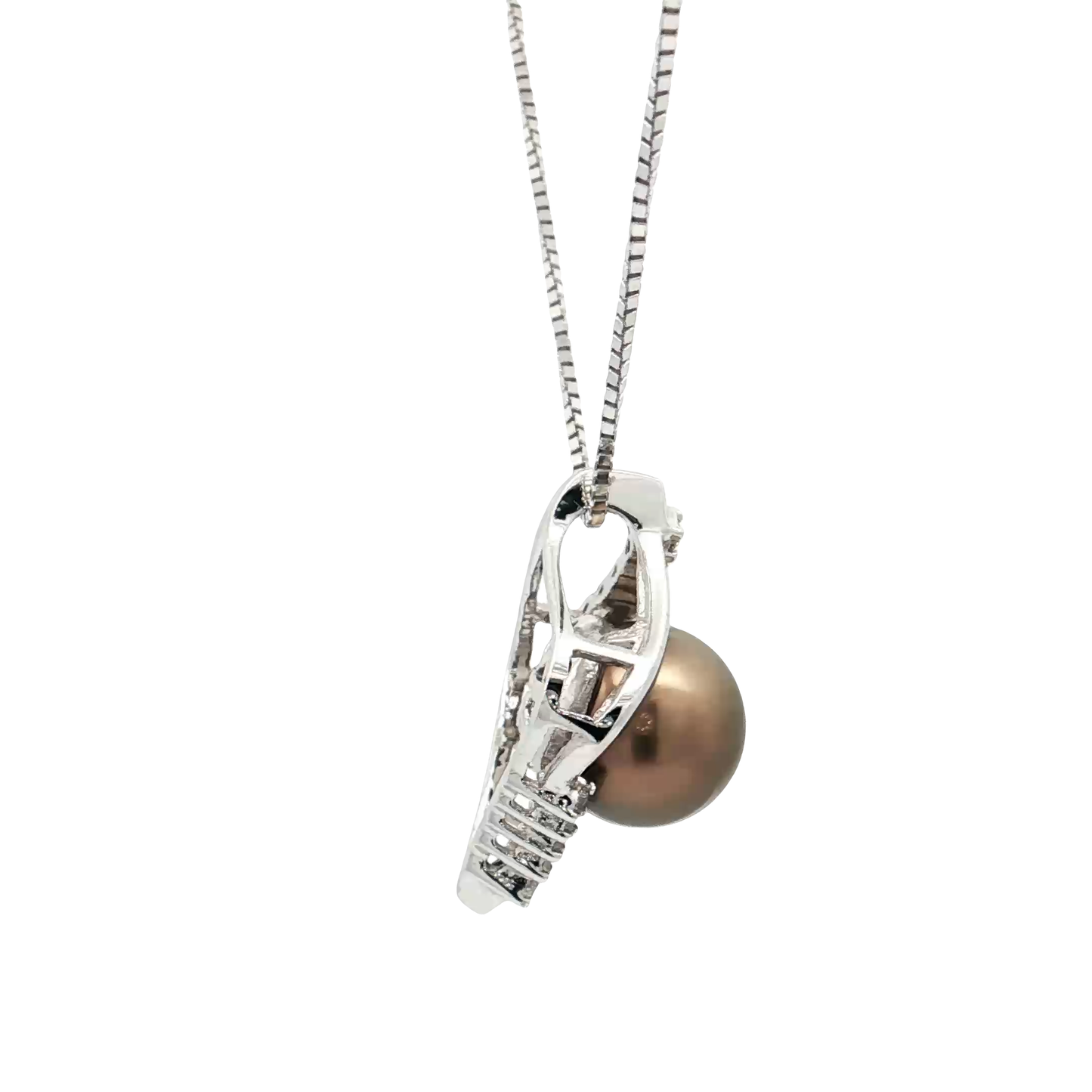 White Gold Pearl & Diamond Necklace