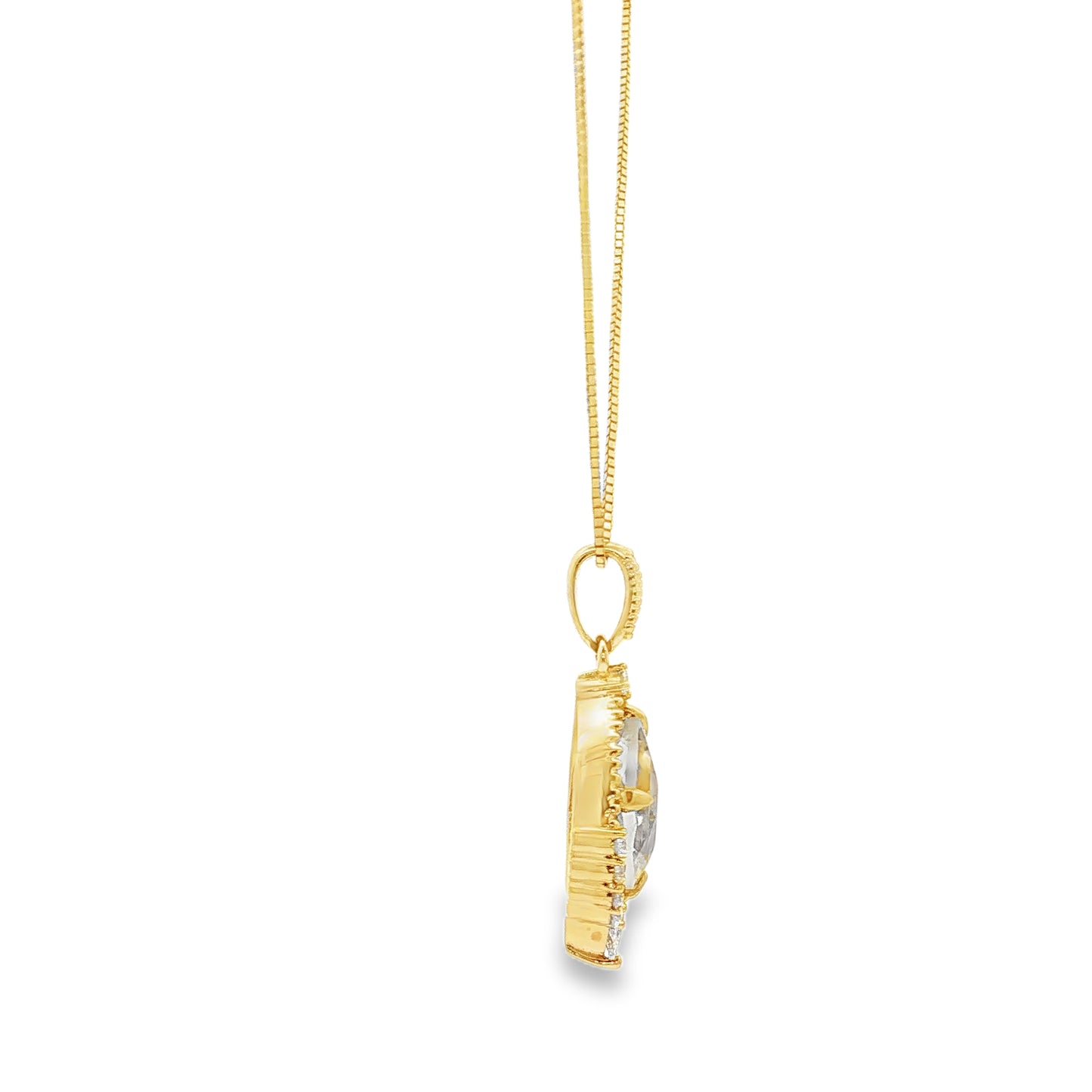 Yellow Gold Aquamarine & Diamond Necklace