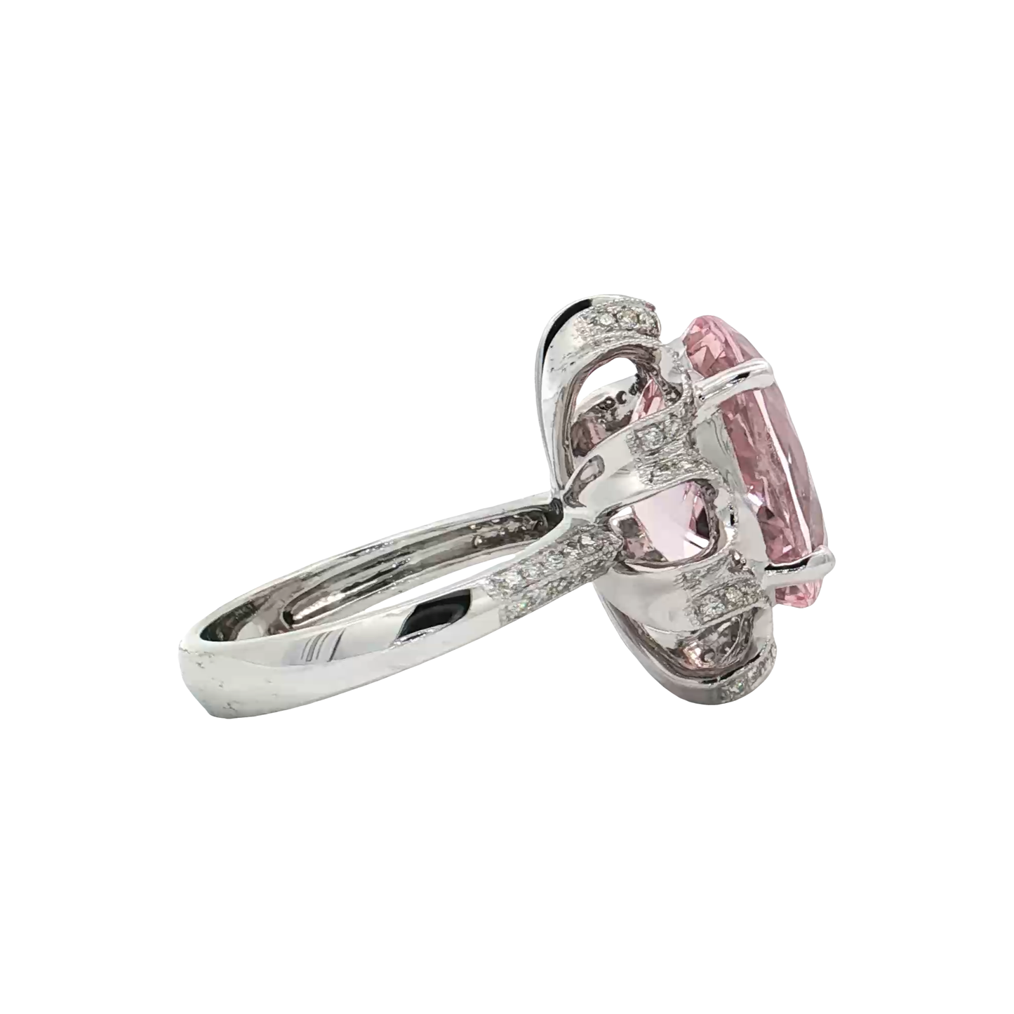 White gold Morganite & Diamond Ring