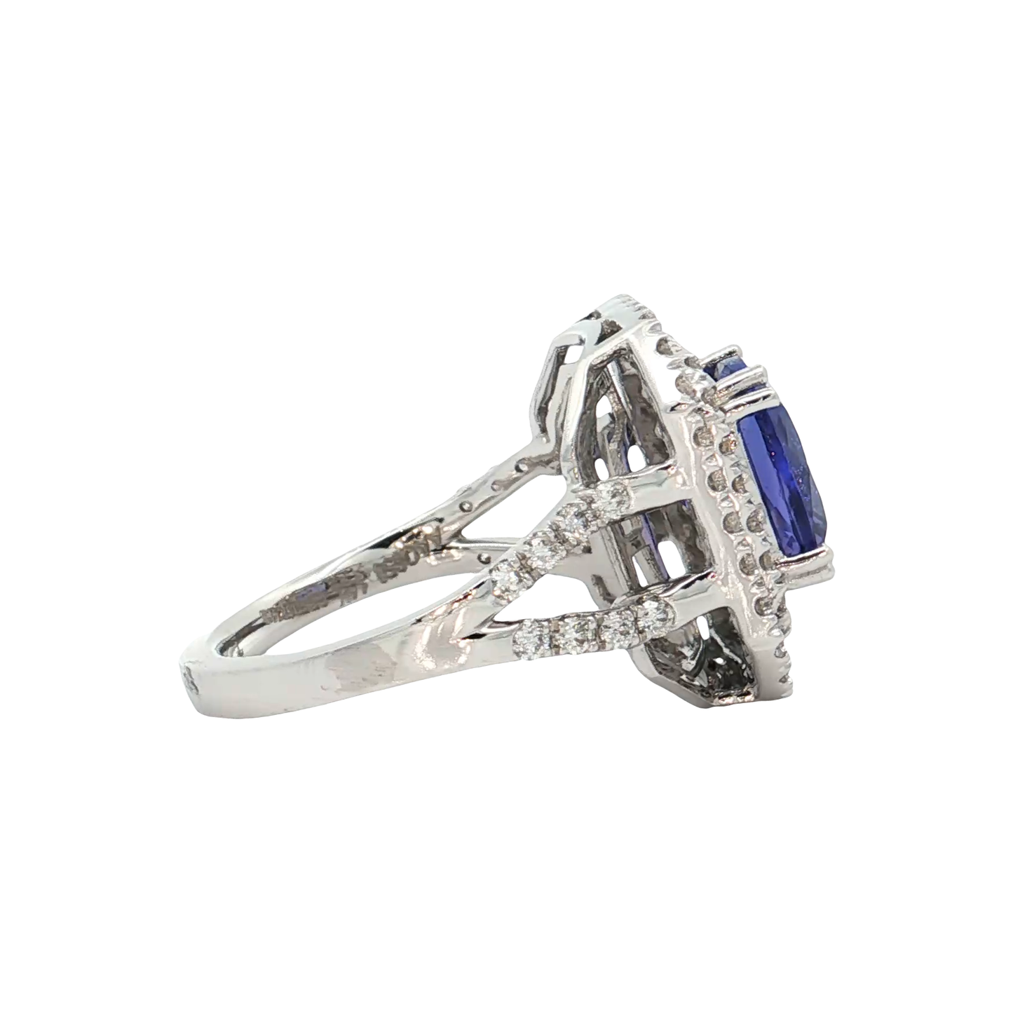 White Gold Tanzanite & Diamond Ring