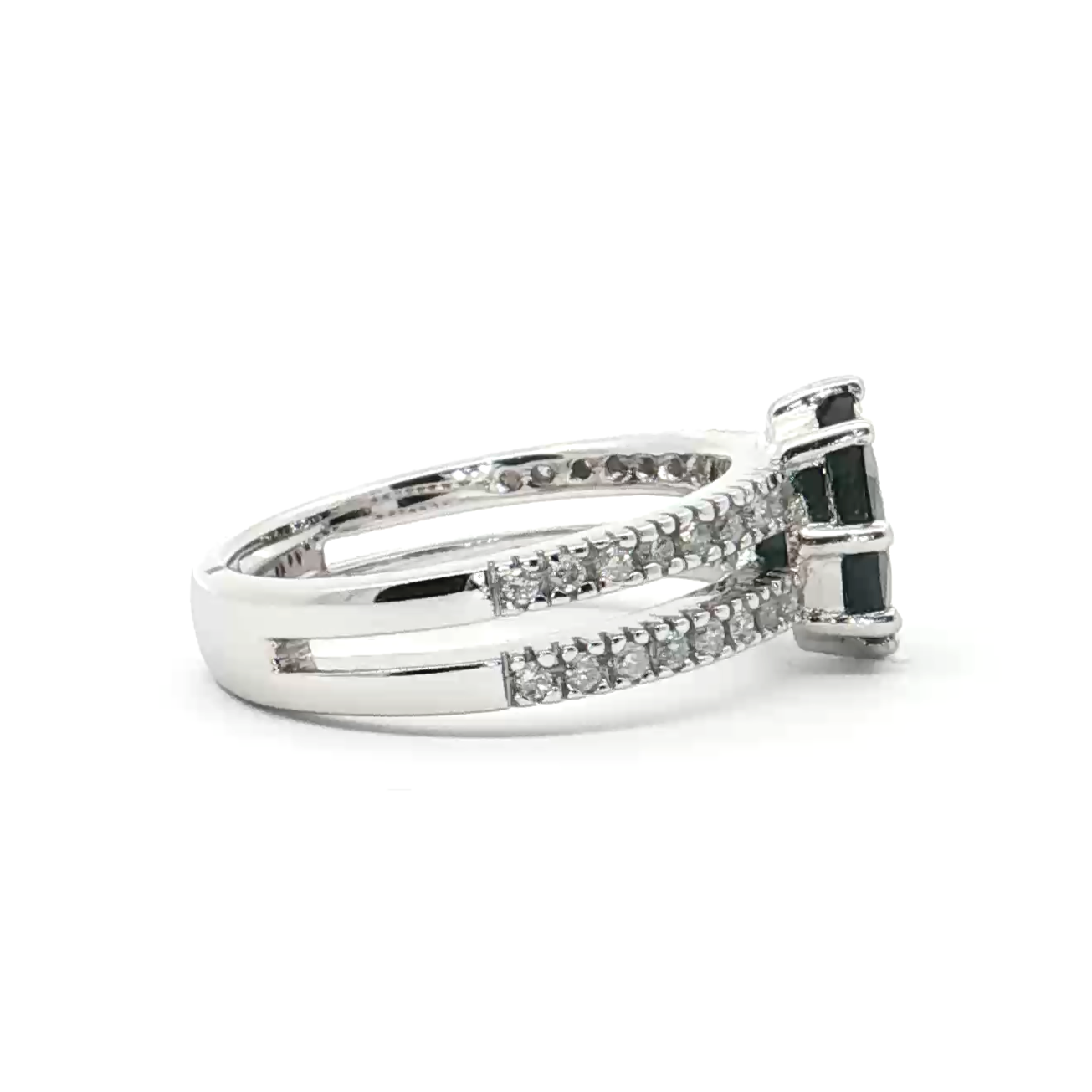 White Gold Sapphire & Diamond Ring