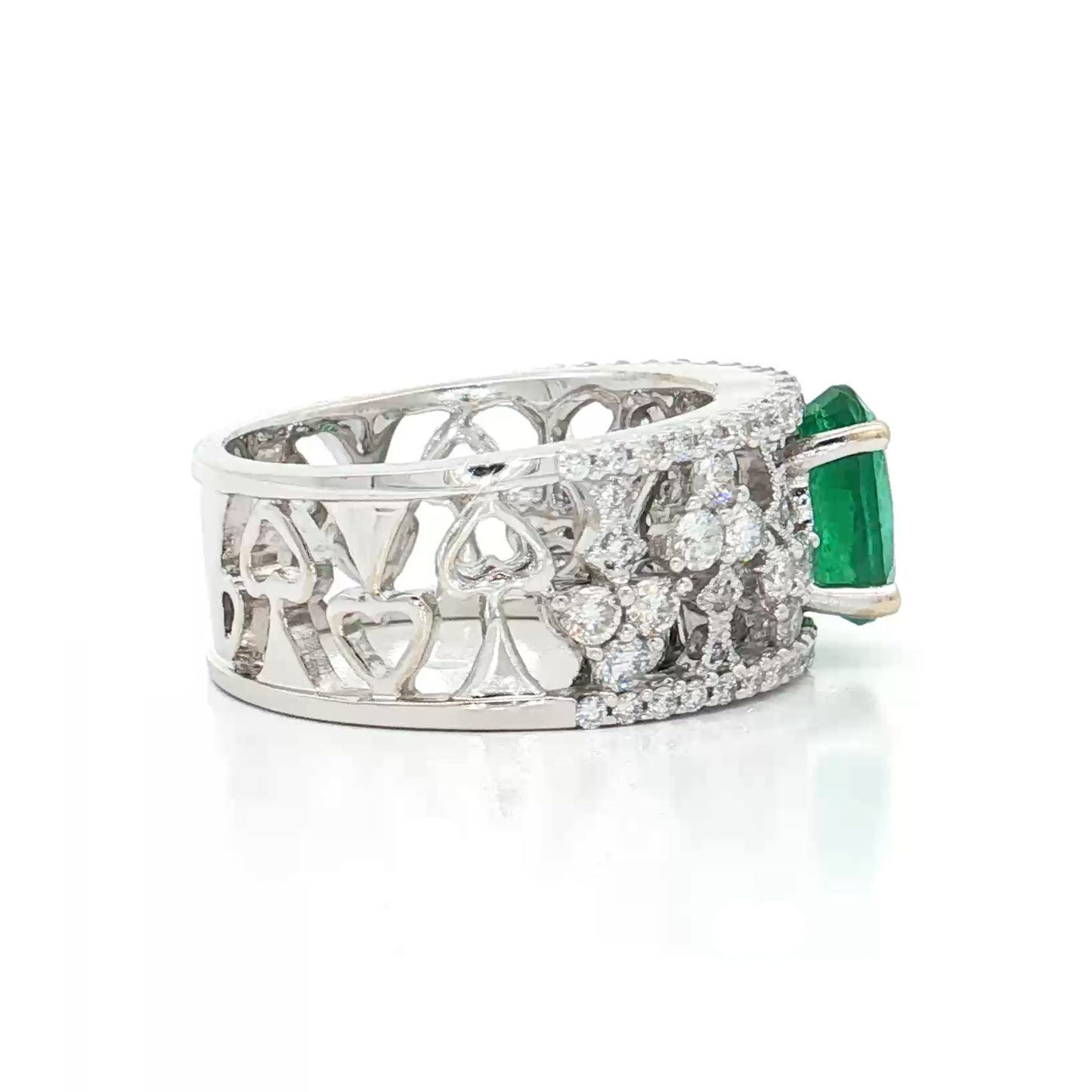 White Gold Emerald & Diamond Ring