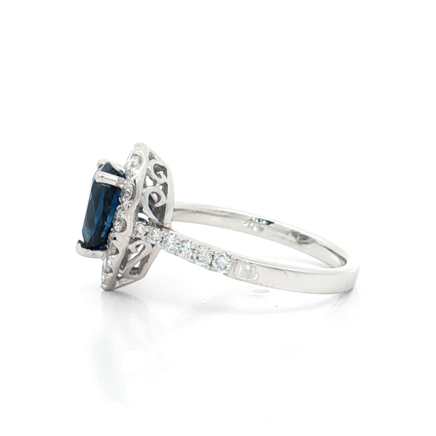 White Gold Sapphire & Diamond Ring