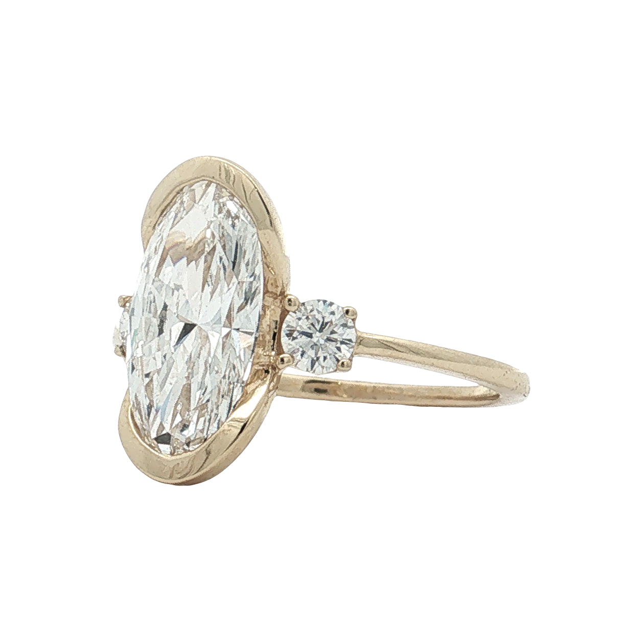 Yellow Gold Lab-Diamond Ring