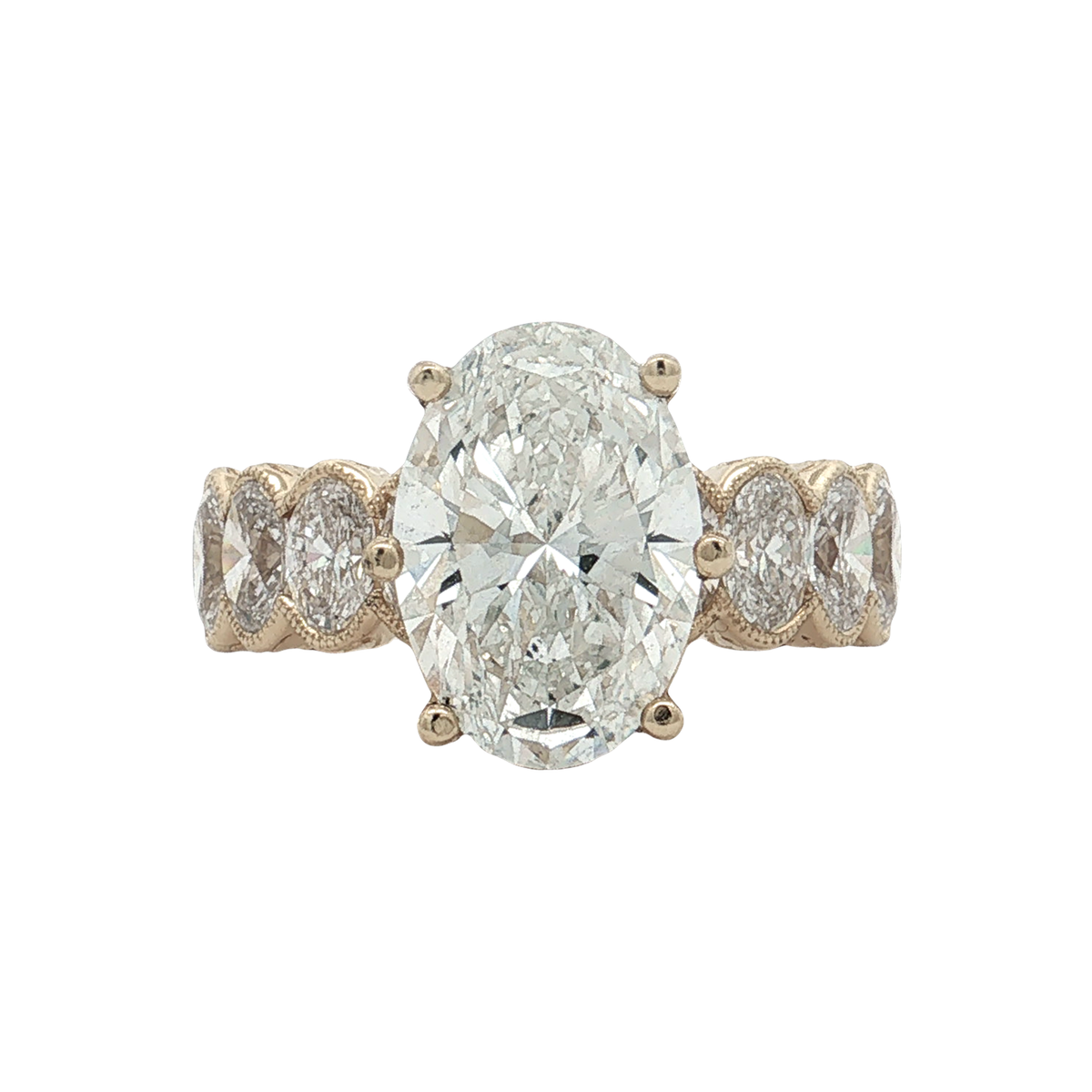 Yellow Gold Lab-Diamond Ring