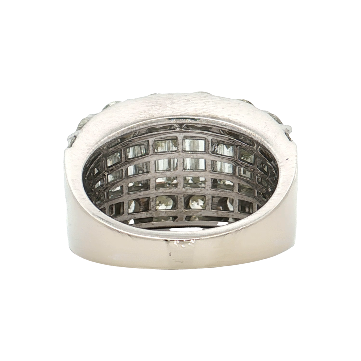 White Gold Diamond Fashion Ring