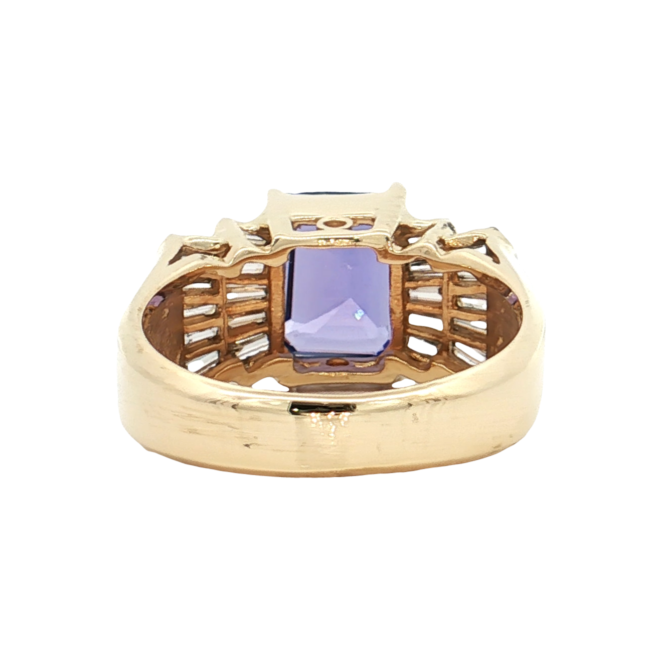 Yellow Gold Tanzanite & Diamond Ring