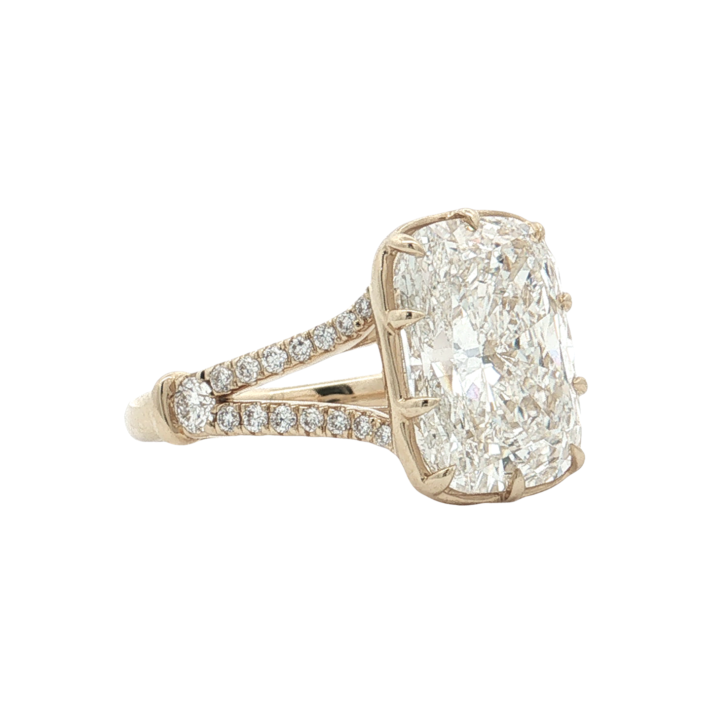 Yellow Gold Lab-Diamond Ring