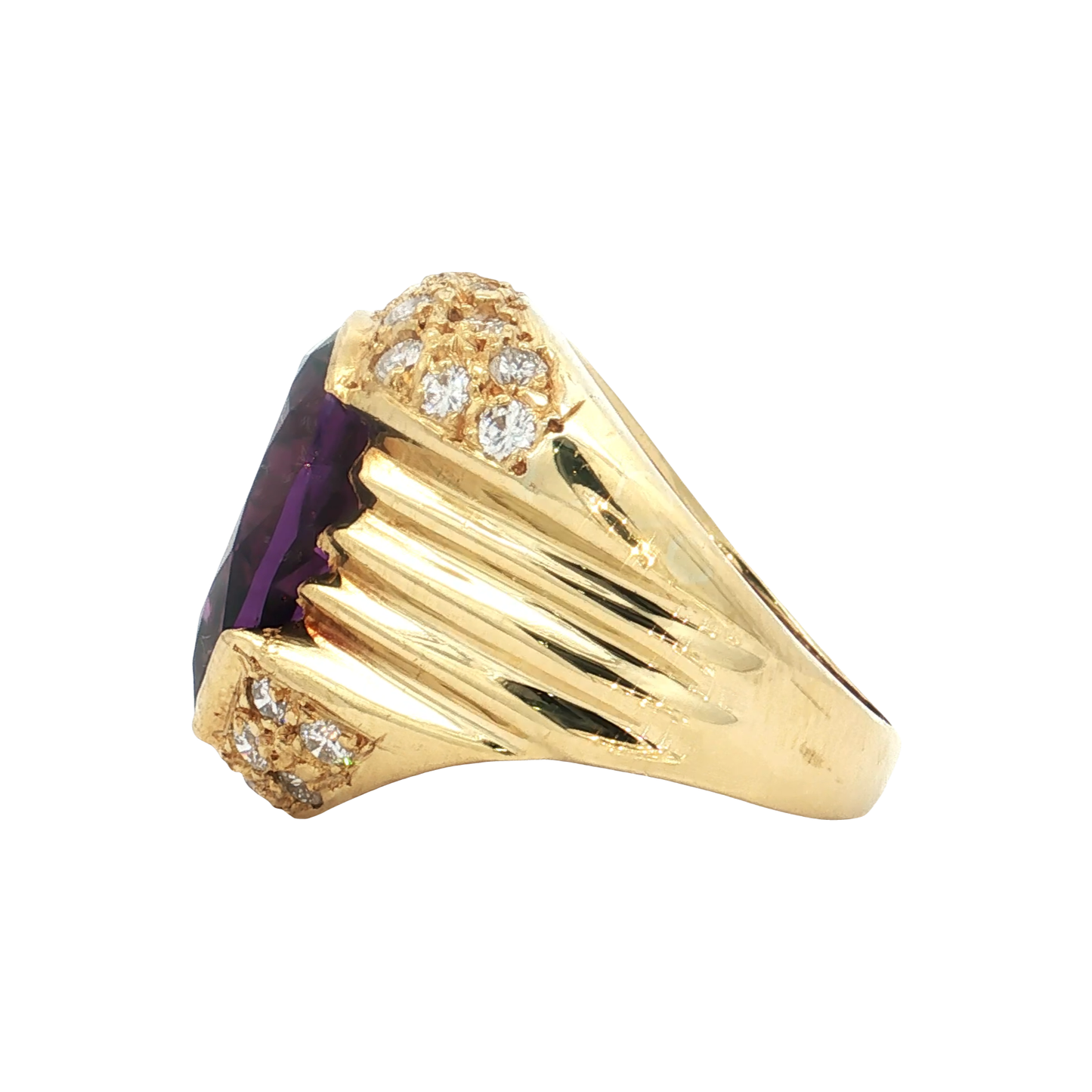 Yellow Gold Amathys & Diamond Ring