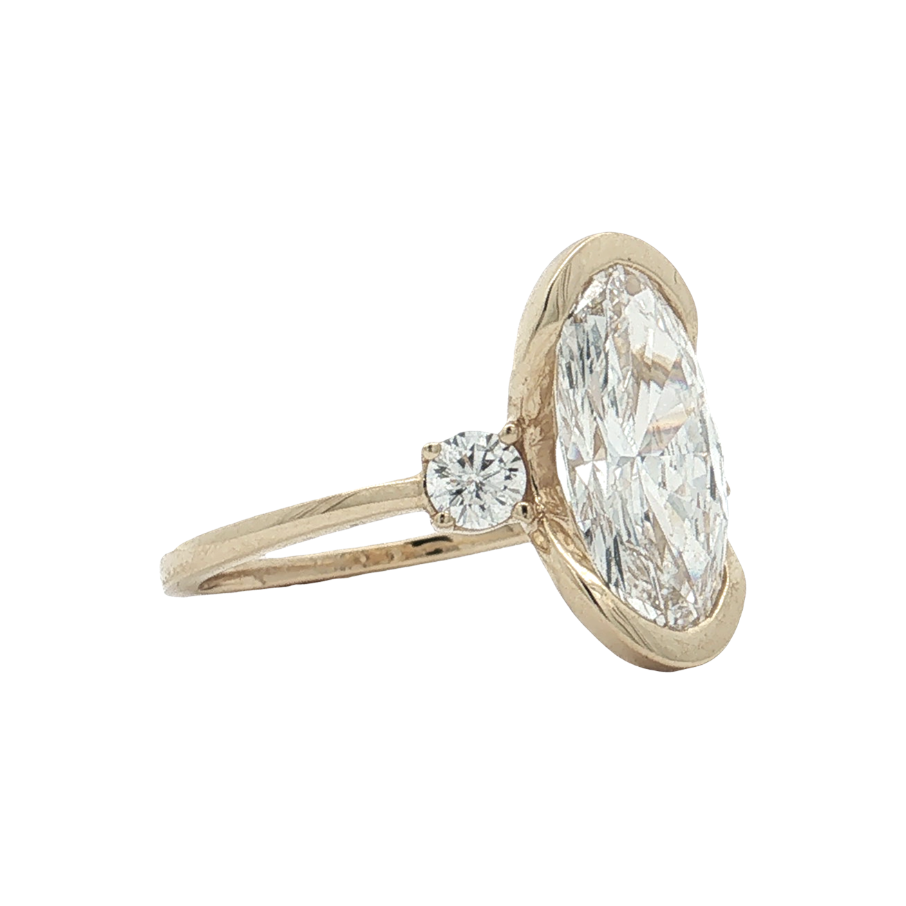 Yellow Gold Lab-Diamond Ring