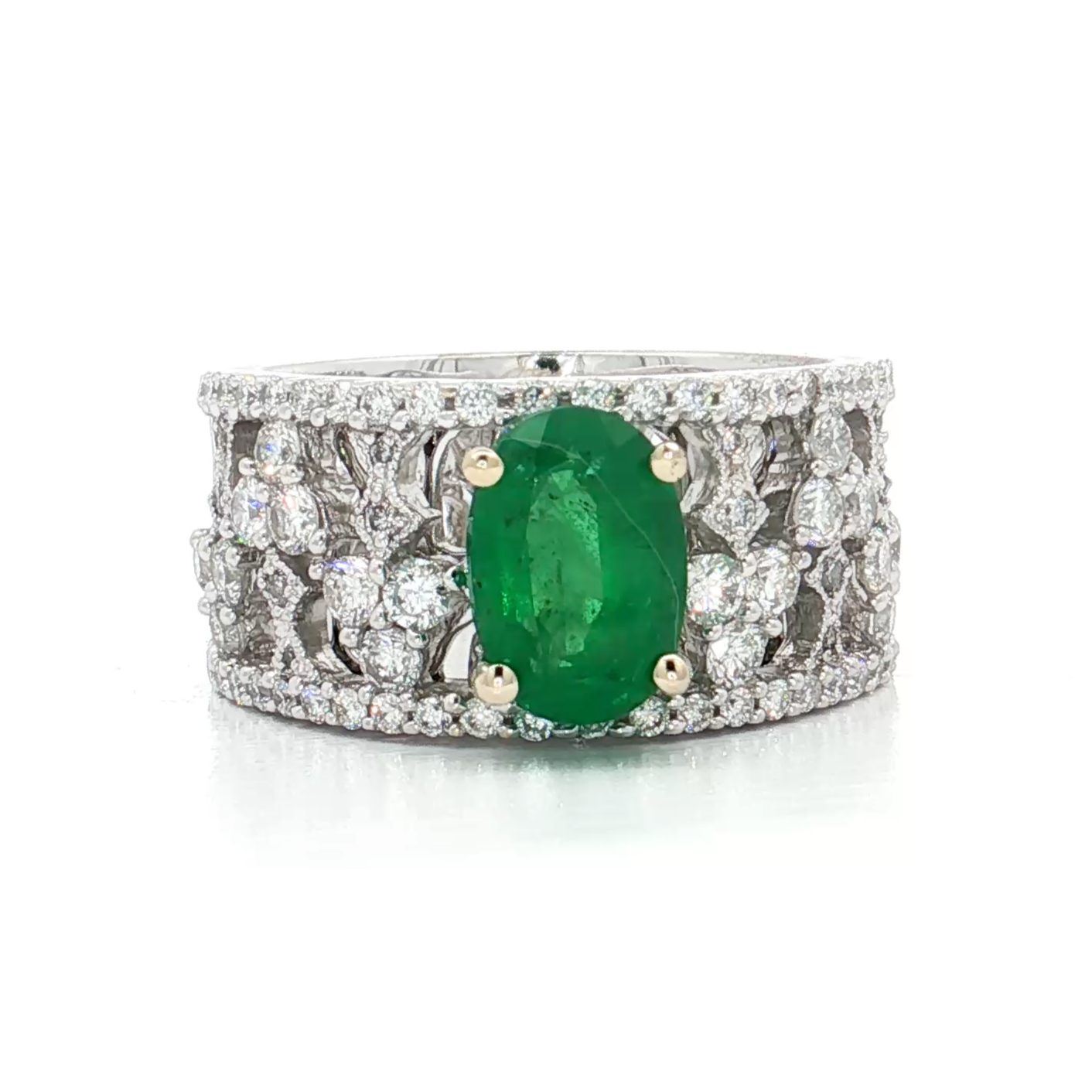 White Gold Emerald & Diamond Ring