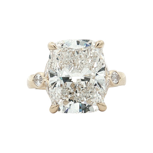 Yellow Gold Lab-Diamond Ring